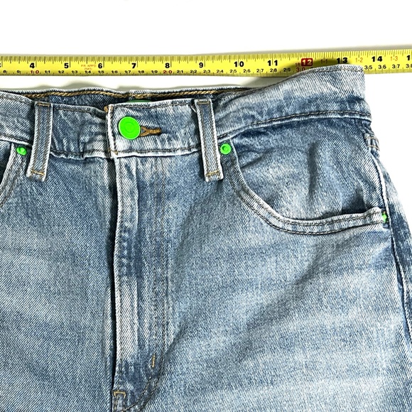 Levi’s x Deepika Padukone Ribcage High Rise Boyfriend Jeans 28/6 Light Blue Wash - Picture 11 of 17